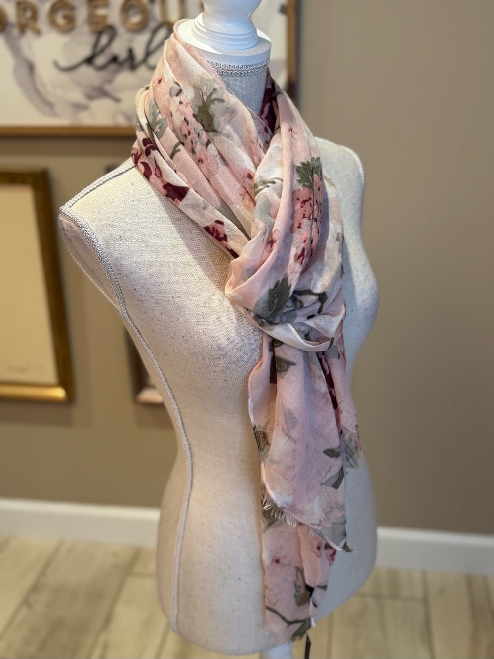 NWT! Ellen Tracy Blush Floral Lightweight Scarf